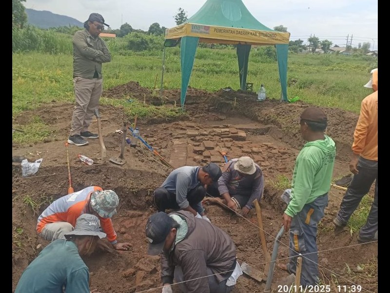 Gempar! Penemuan Situs Peninggalan Era Majapahit Dekat SD Negeri 1 Banyuglugur